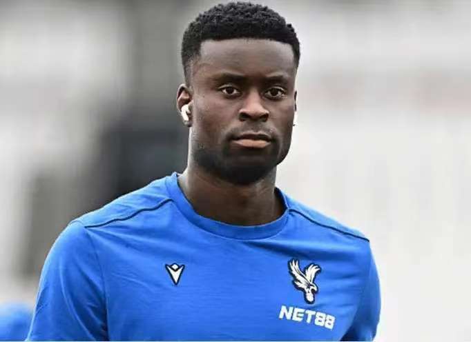 正是靠着他, BKz, 感兴趣 正是靠着他, BKz, 感兴趣