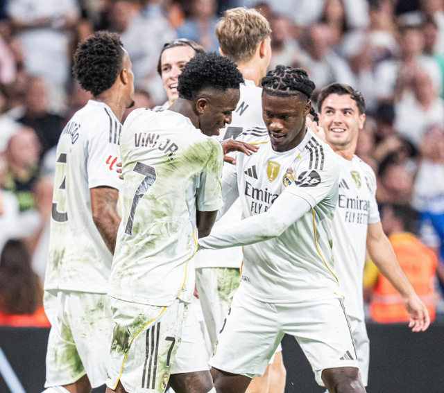 卡马文加左 卡马文加左